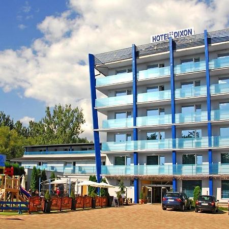 Hotel Dixon So Vstupom Do Bazena A Virivky Zdarma - Free Entrance To Pool And Jacuzzi Included Банська Бистриця Екстер'єр фото